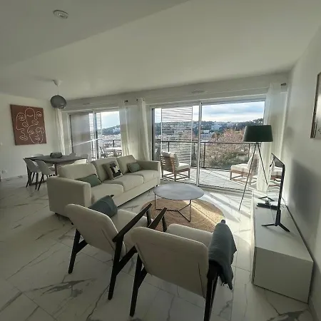 Kosmic 702 By Avecoeur Διαμέρισμα