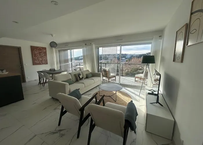 Kosmic 702 By Avecoeur アパート