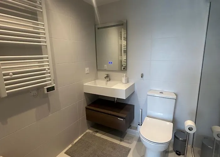 Kosmic 702 By Avecoeur 罗克布吕讷-卡普马丹