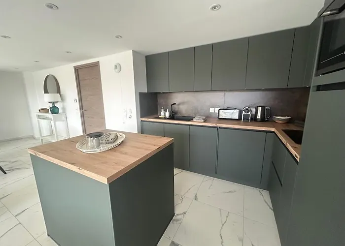 Kosmic 702 By Avecoeur Lägenhet